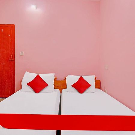 Hotel O Safa Inn Trippapur Esterno foto